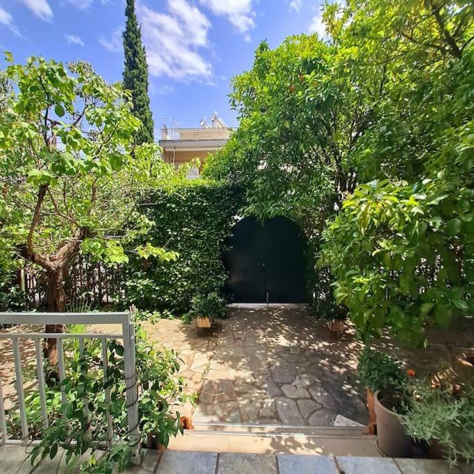 20' From The Airport,20' From The Center Of Athens Apartment Exterior photo